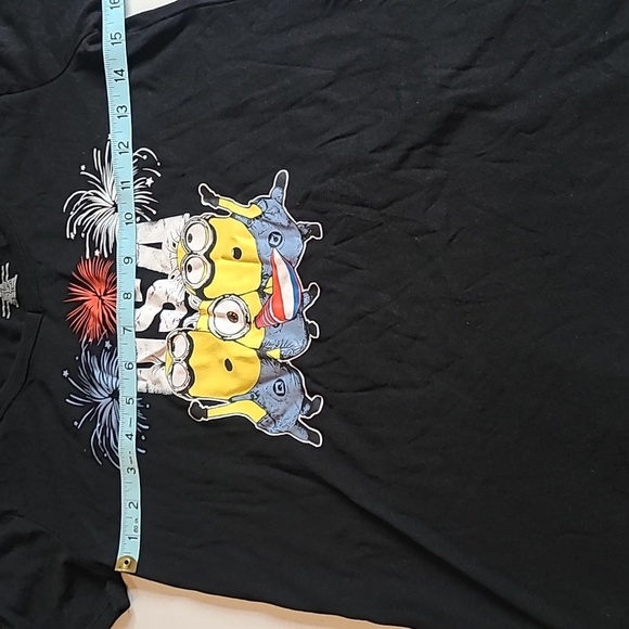 Hybrid Apparel Juniors Women's Minion Americana NWT Small Top Cold Shoulder - Picture 6 of 8